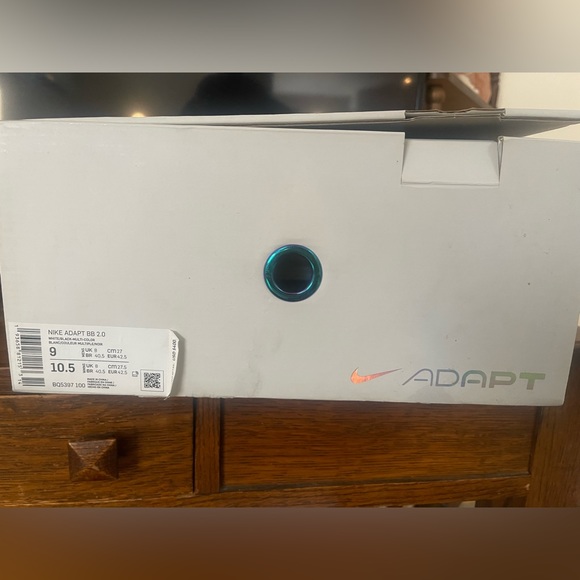 NIKE ADAPT BB 2.0 (White, Black, Multi-color) - Picture 5 of 6